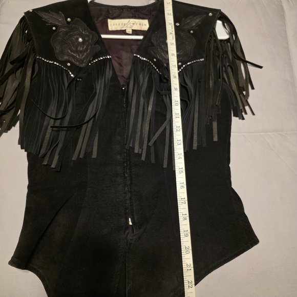 Lillie Rubin Black Fringe Vest - Picture 7 of 8